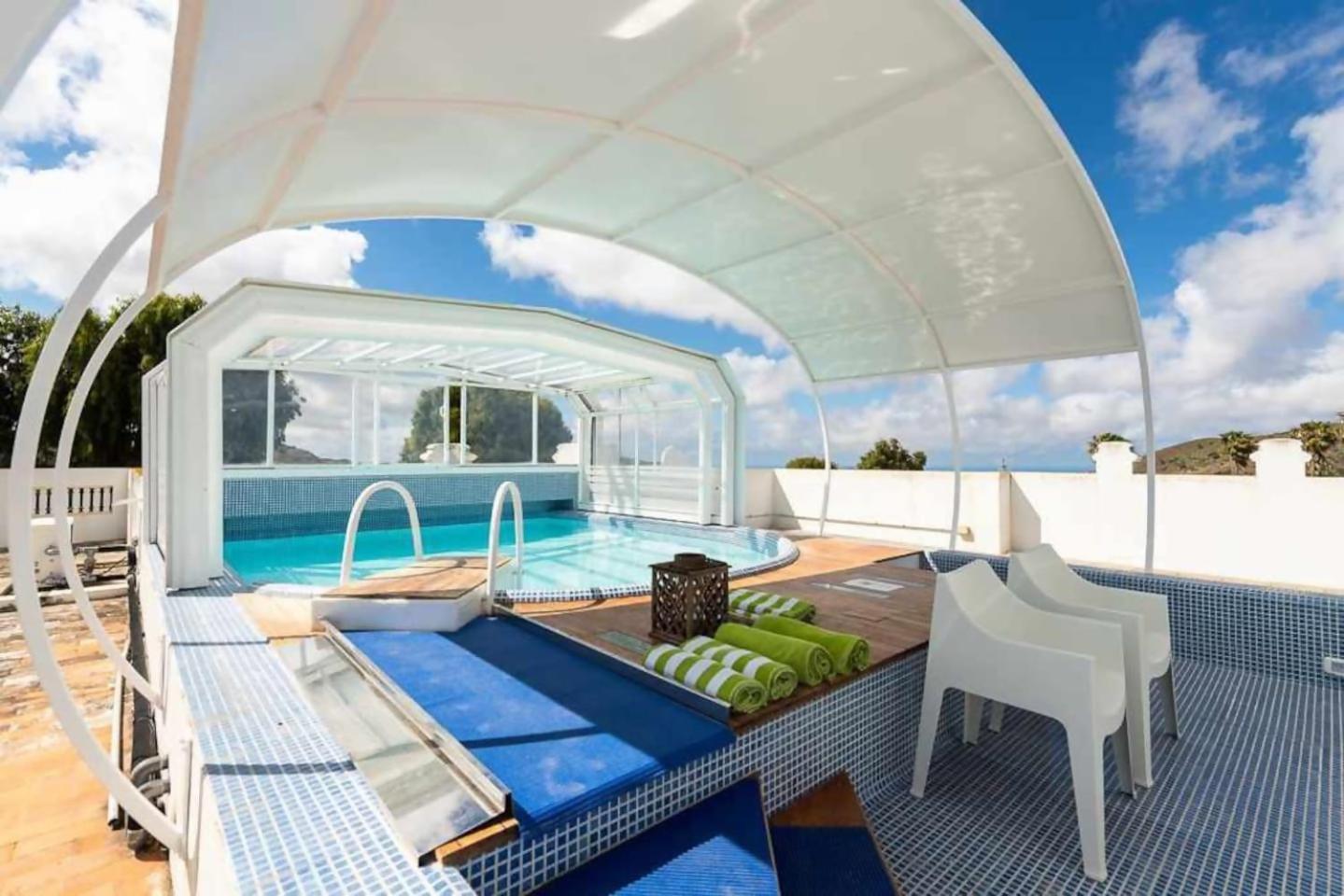 Amplia Villa De Lujo Con Piscina Climatizada Las Palmas de Gran Canárias Exterior foto